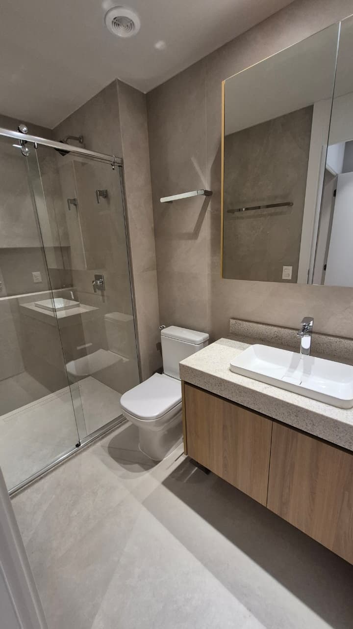 WhatsApp Image 2025-12-20 at 21.40.44