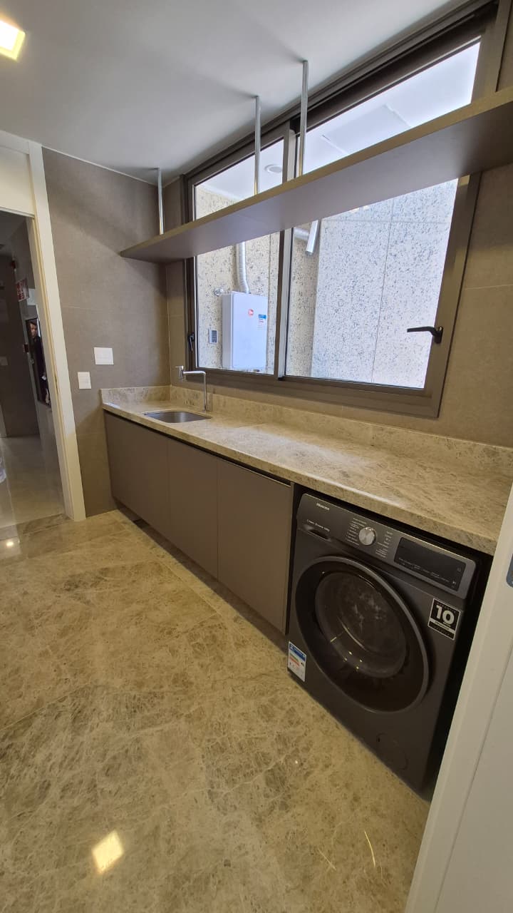 WhatsApp Image 2025-12-20 at 21.40.49 (1)